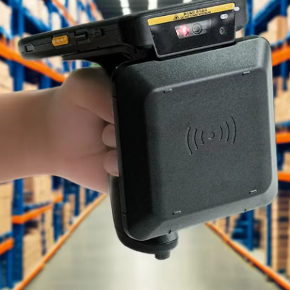 860-960 MHz Long-Range RFID Reader